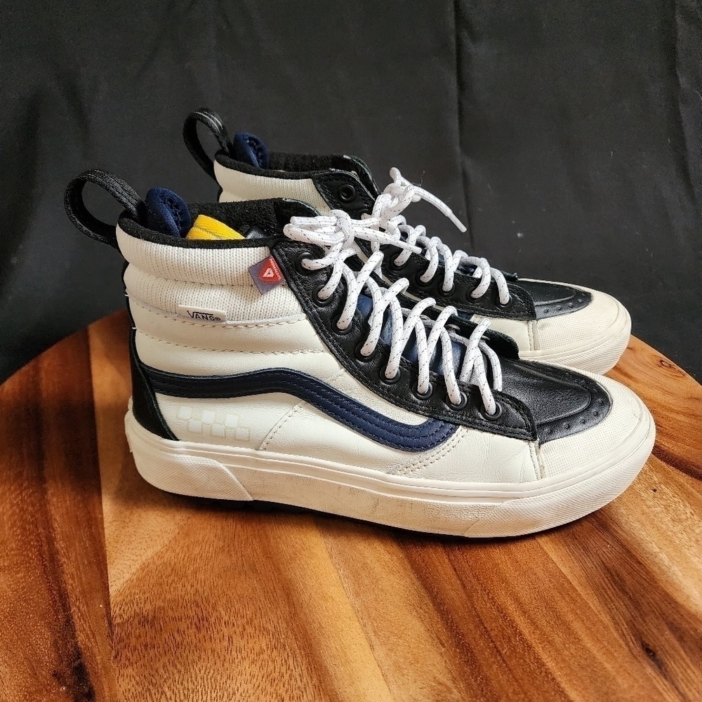 Vans SK8-Hi 2 Varsity Black Blue Marshmallow Shoes Men's Sz 6.5 Women's Sz 8